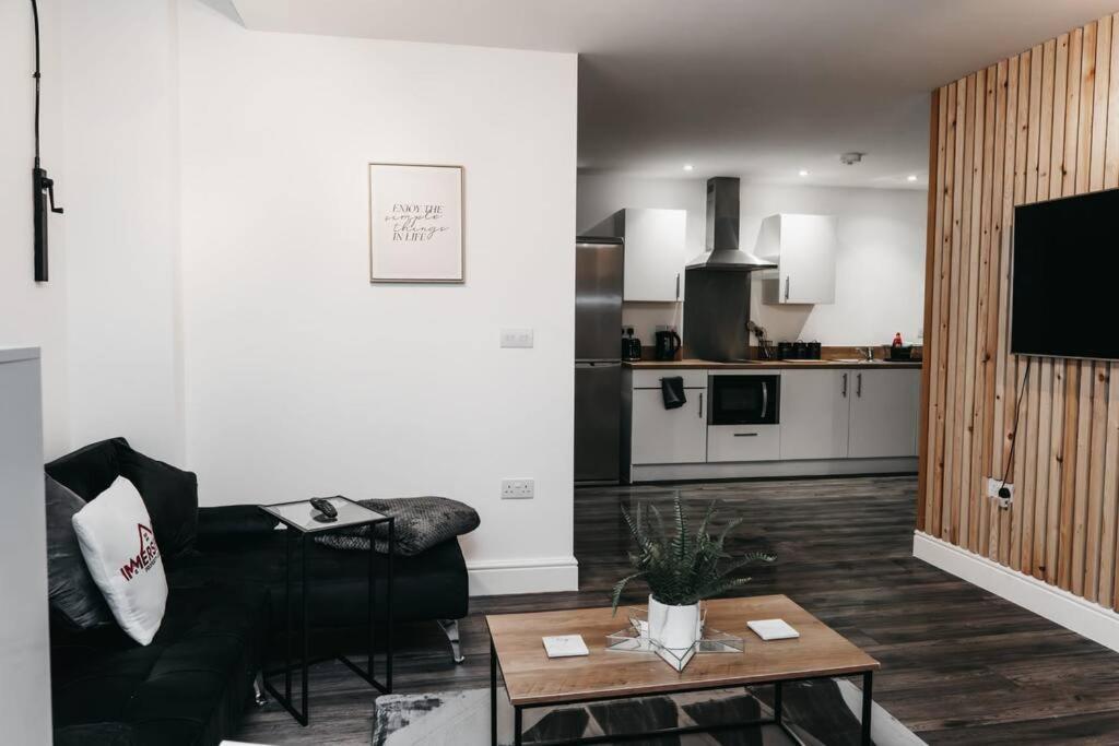 Stunning Modern Heart Of The City Apartment 谢菲尔德 外观 照片